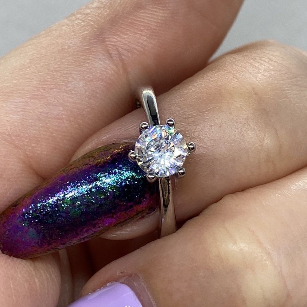 💛 925 .75ct CZ Solitaire Ring - Picture 7 of 7